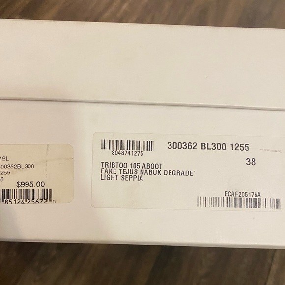 YSL Stunning Rounded Toe Platform Booties! - Picture 11 of 11